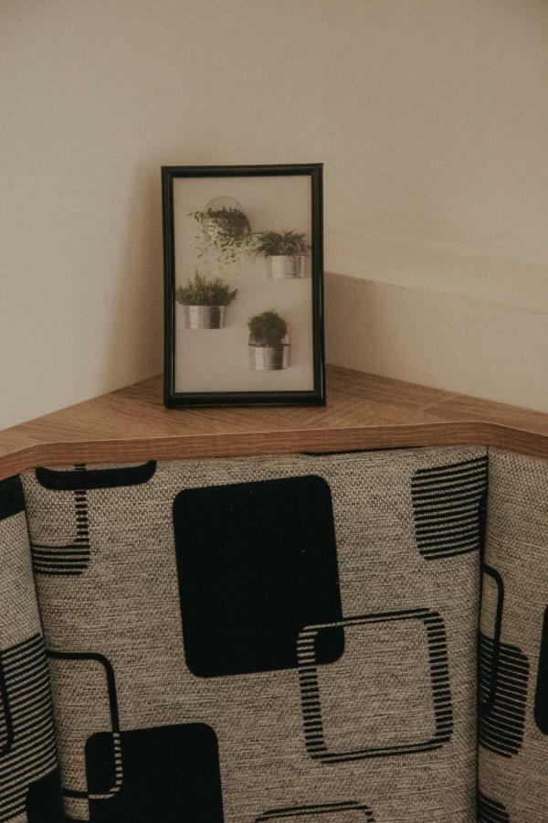 Apartament 1 Decembrie Apartment อัลบายูเลีย ภายนอก รูปภาพ